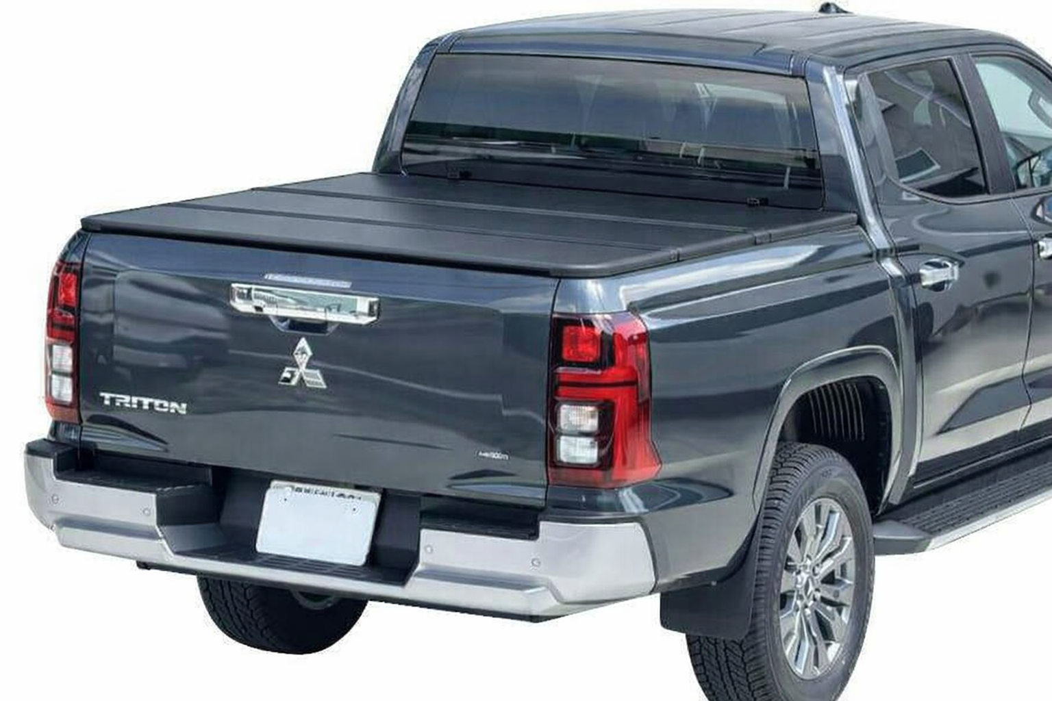 Tapa rigida Tri Fold L200 2024+ 2